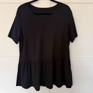 Black Short Sleeve Tee with a Skirt Ruffle - XL